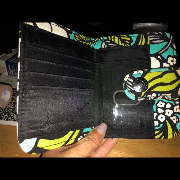 Wallet - Picture 5 of 6
